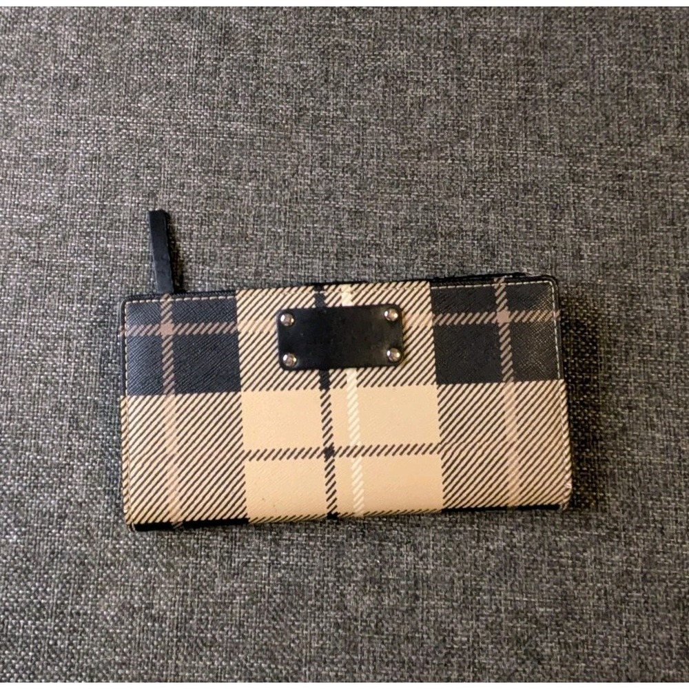 Kate Spade new york Women's Beige & Black Plaid Checker Snap Wallet Pocket